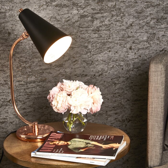 Brianne Metal 20" Desk Lamp, Black (#K1061)
