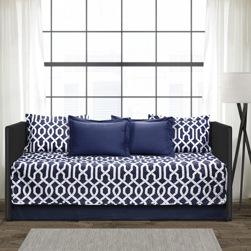 39" W x 75" L Navy Caundra Microfiber Modern & Contemporary 6 Piece Quilt Set