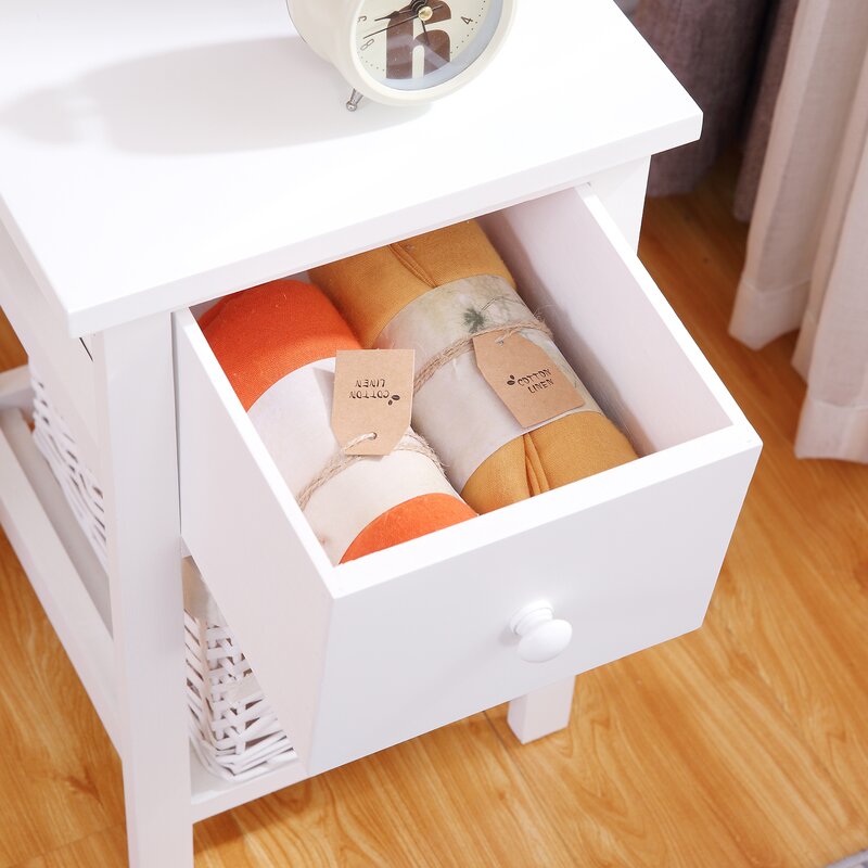 Chalfont 17.7'' Tall 1 - Drawer Nightstand in White (Set of 2)