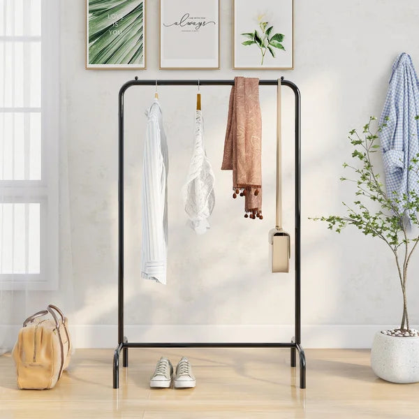 Black Chelbi 31.5'' Adjustable Clothes Rack