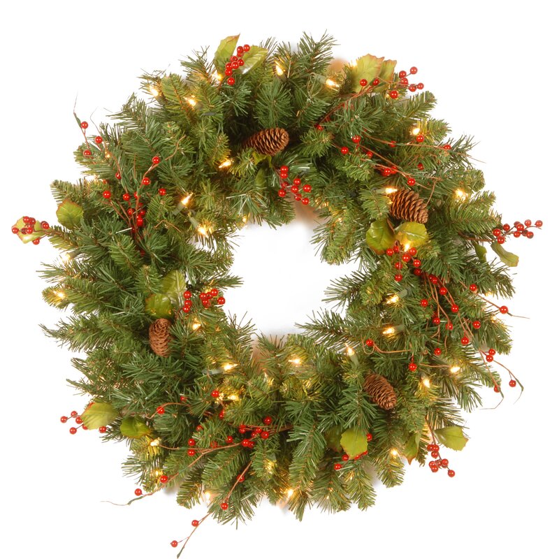 Classical 24" Lighted Wreath
