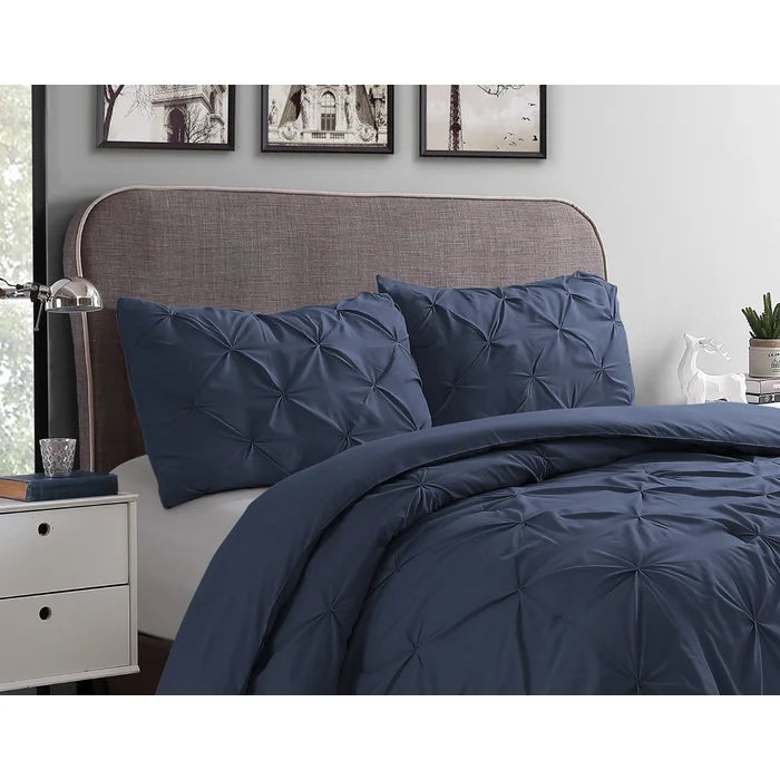 Full/Queen Comforter + 2 Standard Shams Indigo Dasean Microfiber Traditional Comforter Set