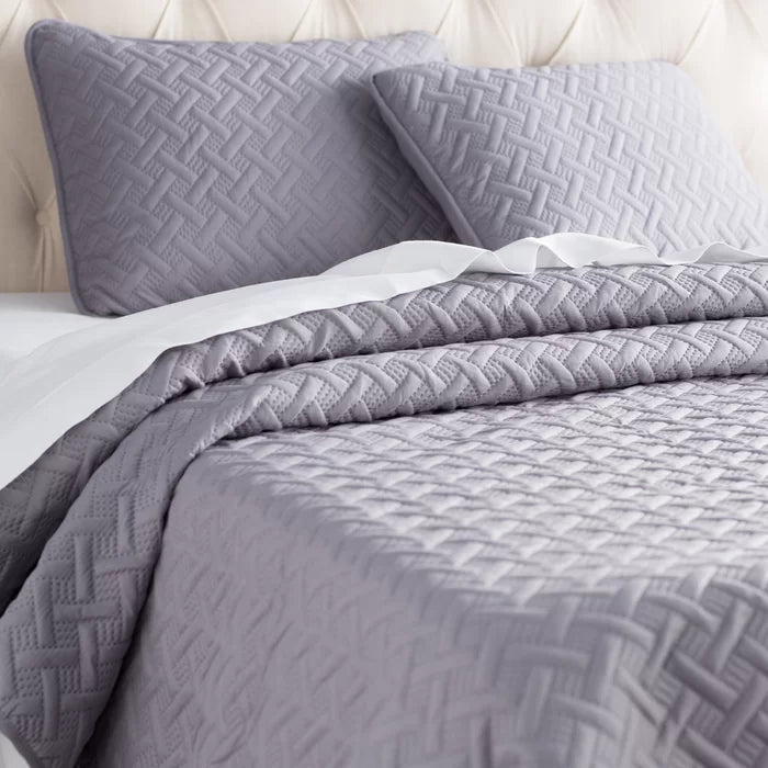 Full/Queen Coverlet + 2 Shams Gray Dastan Microfiber Reversible Modern & Contemporary Coverlet / Bedspread Set