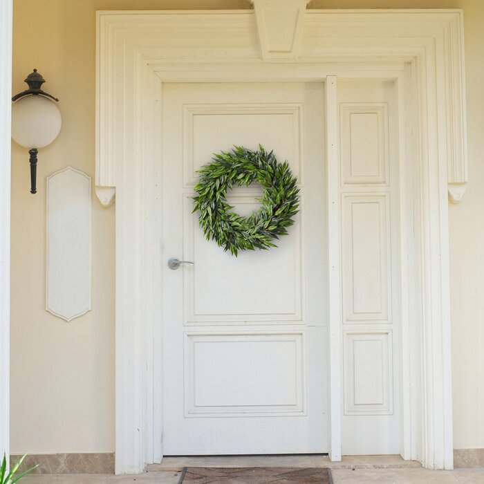 22" Ficus Microphylla Leaf Polyester Wreath (#K6298)