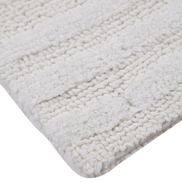 22'' x 60'' White Florencia Bath Rug