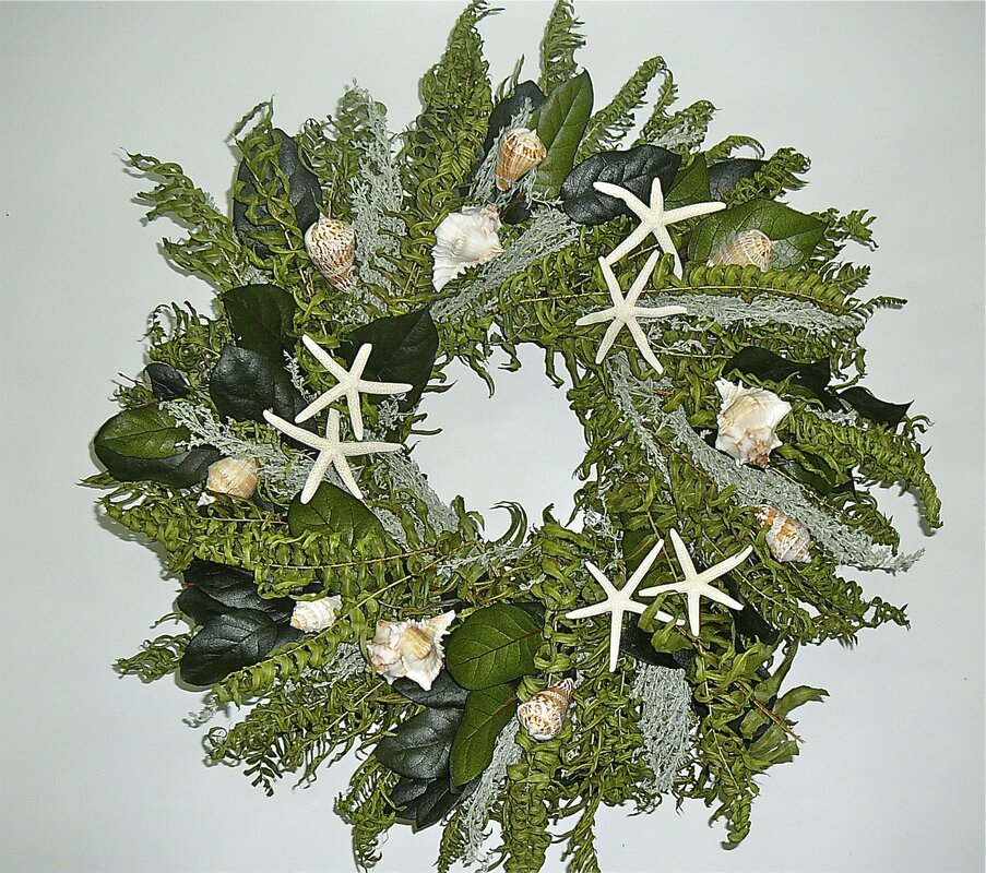 Green Seas 22" Wreath - 22" x 22" (#k818)
