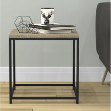 Load image into Gallery viewer, Hindsville End Table 2380
