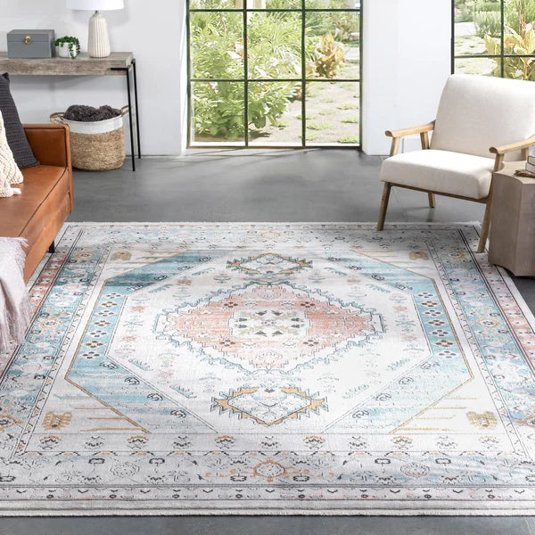 Indira Oriental Area Rug in Blue/Ivory rectangle 5'3"x7'3"
