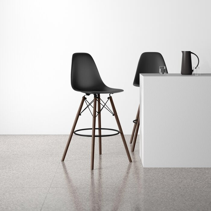 Black/Walnut Jordan Counter Stool (Set of 2)