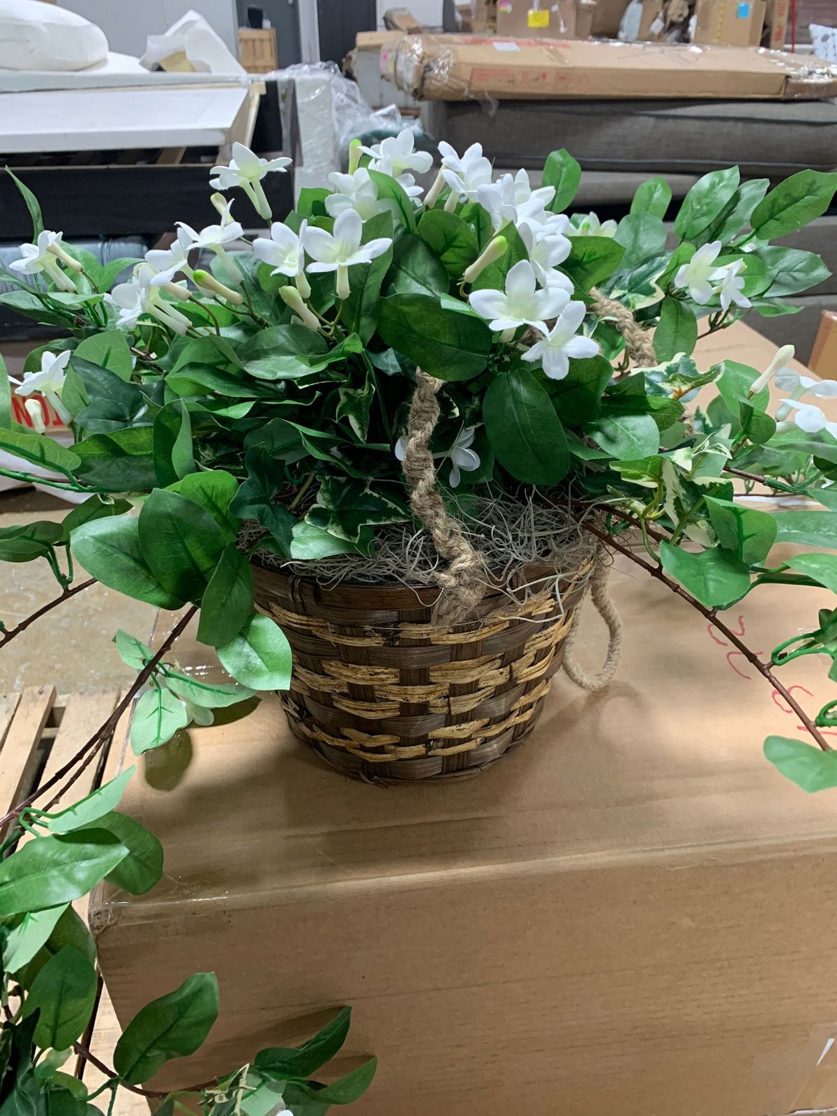 17" Artificial Foliage Plant in Basket pc373