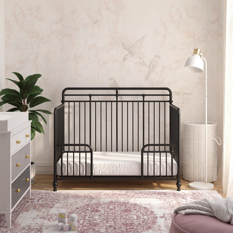 Black Monarch Hill 3-in-1 Convertible Crib