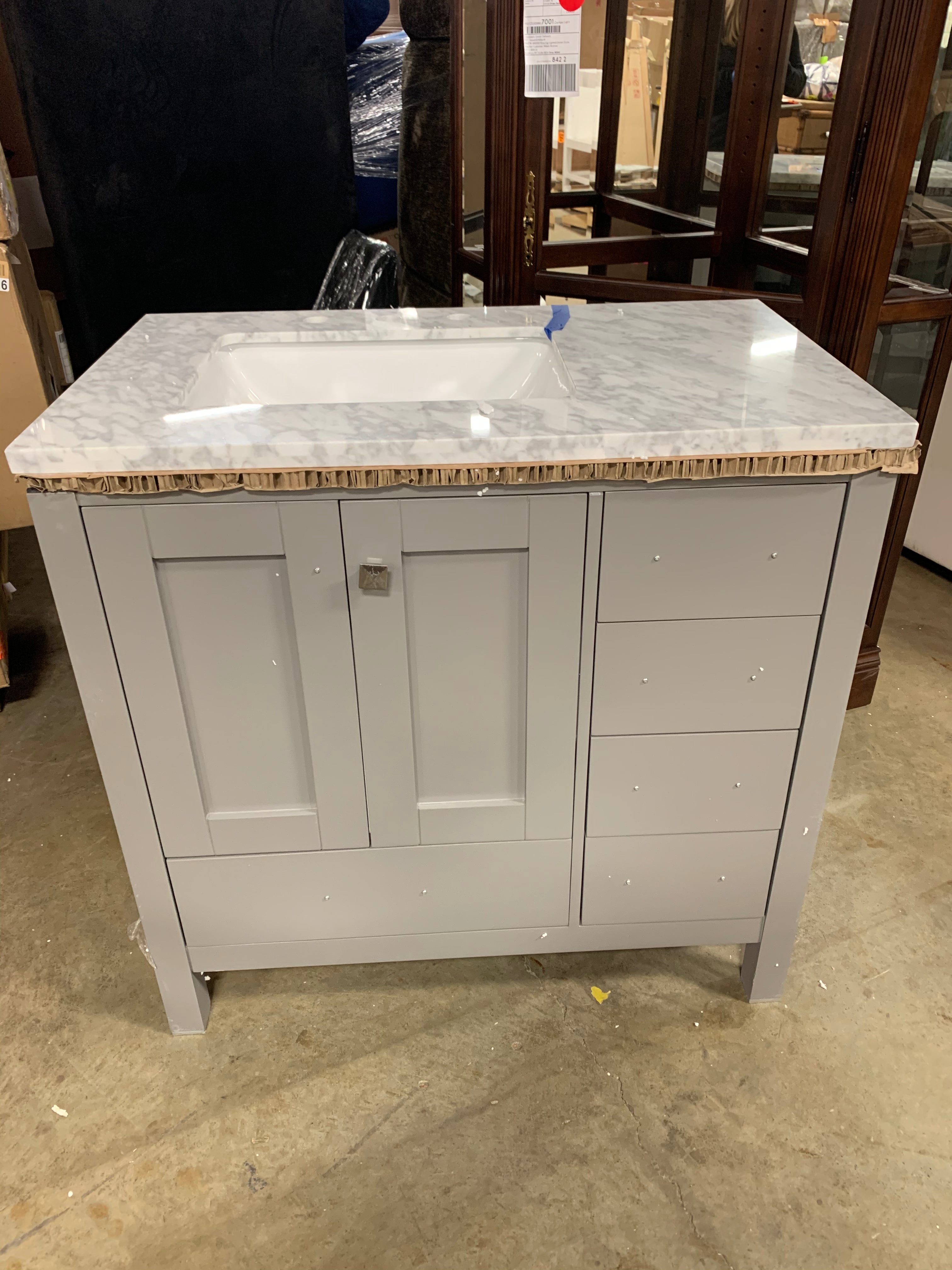 Newtown 36" Single Bathroom Vanity Set