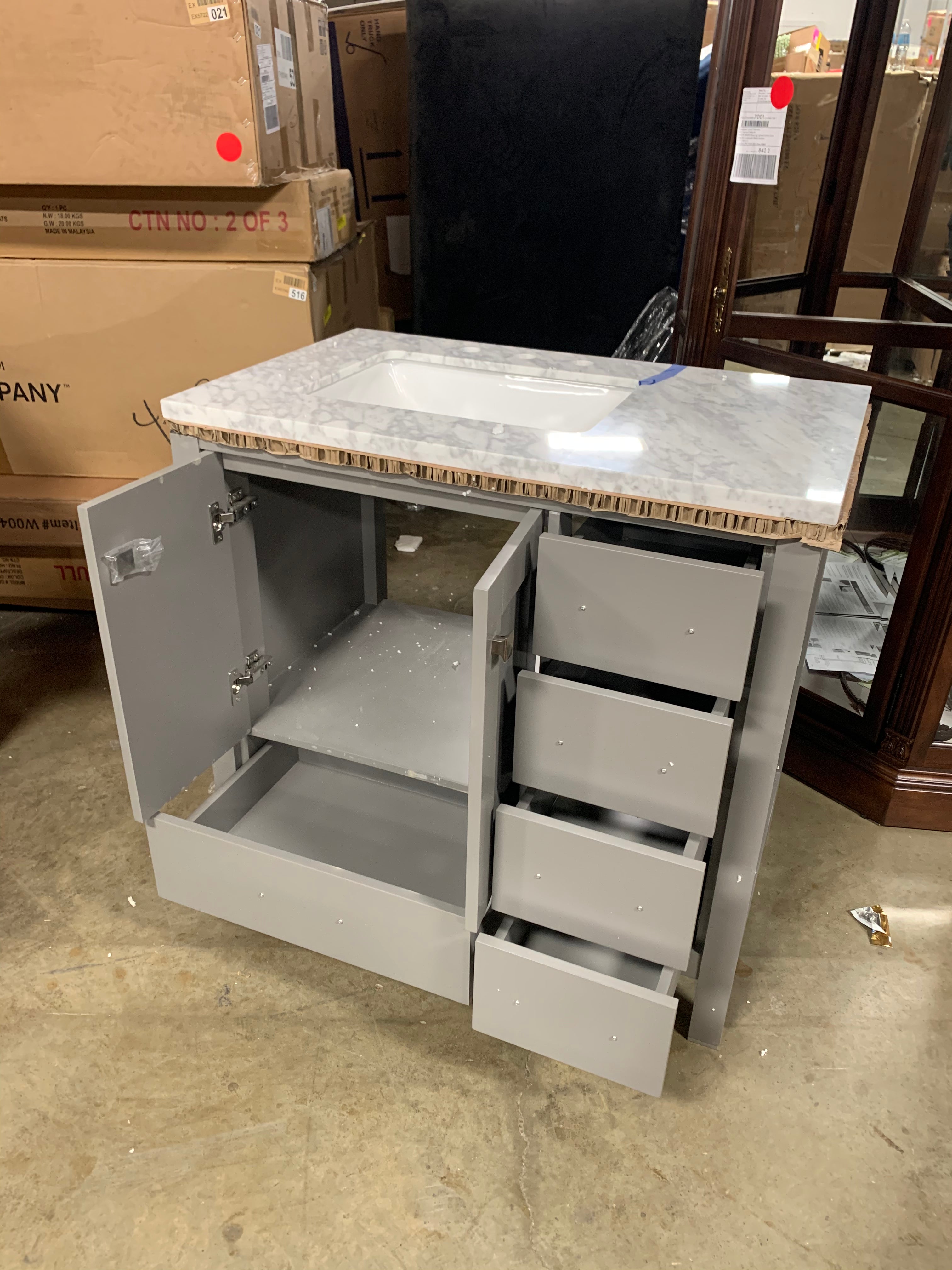 Newtown 36" Single Bathroom Vanity Set