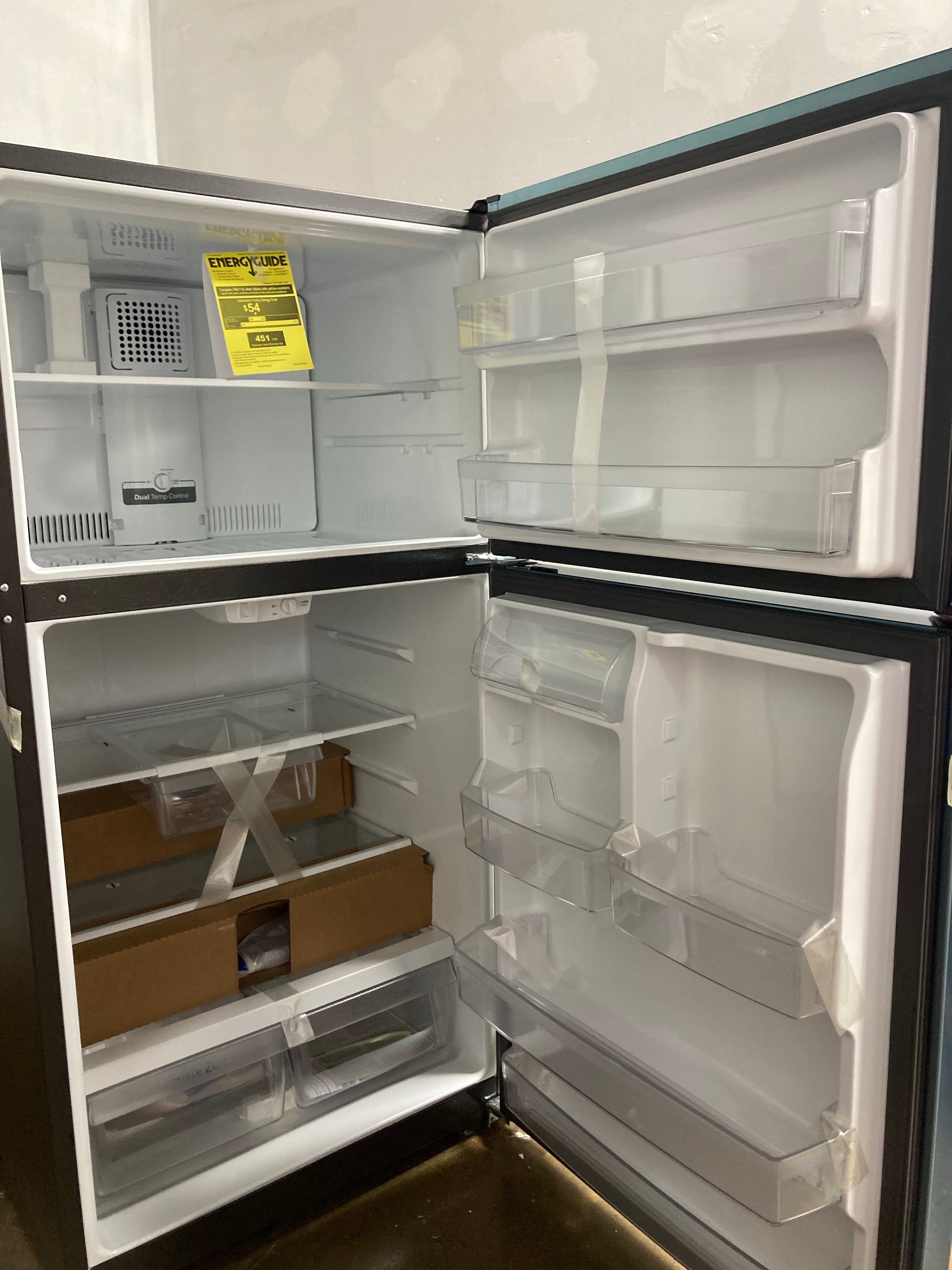 21.9 cu. ft. Top Freezer  Refrigerator in Stainless Steel OP087