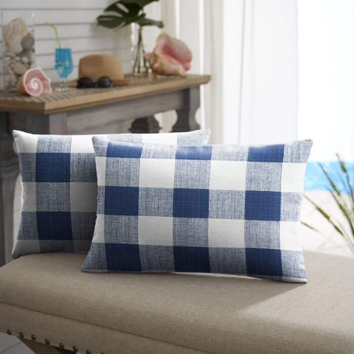 Bolding Buffalo Indoor/Outdoor Lumbar Pillow (Set of 2) EE311