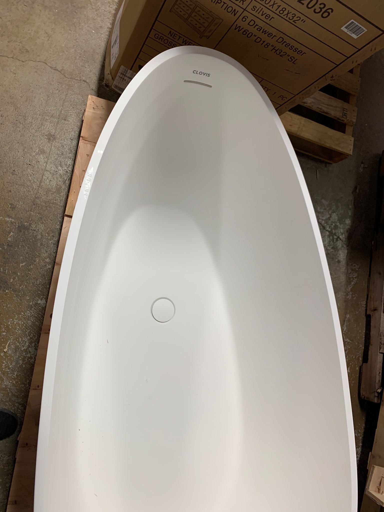 59" x 30" Freestanding Soaking Solid Surface Bathtub *AS-IS* CYB588