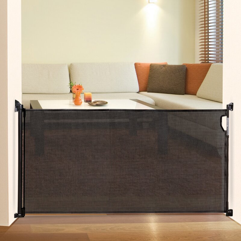Black Retractable Safety Gate CL727