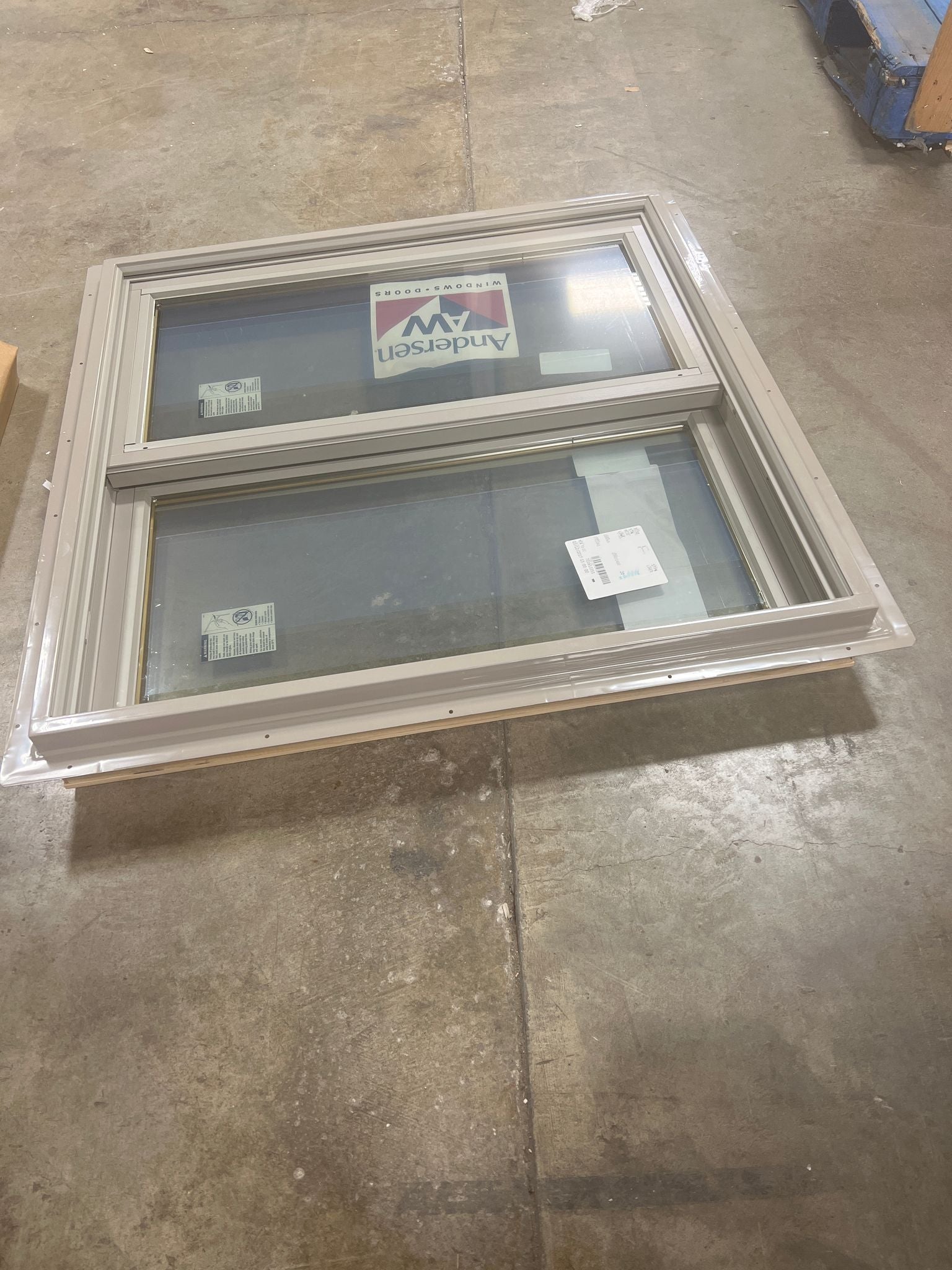 31.5 in. x 41.5 in. 200 Series Double Hung Wood Window with White Exterior