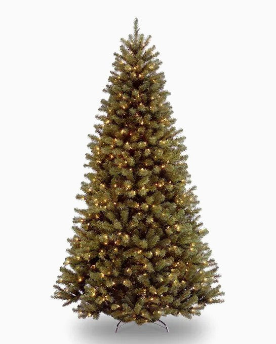 9-ft North Valley Spruce Pre-lit Traditional Artificial Christmas Tree 700 Constant White Clear Incandescent Lights