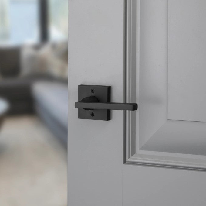 Baldwin Square Passage Door Lever Set with Contemporary Square Rosette pt552