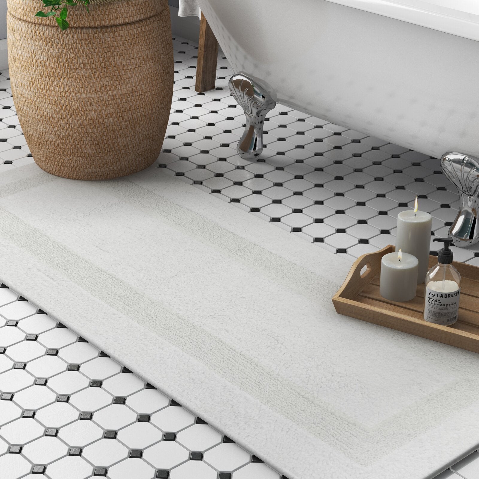 White Tinsley Bath Rug SC656