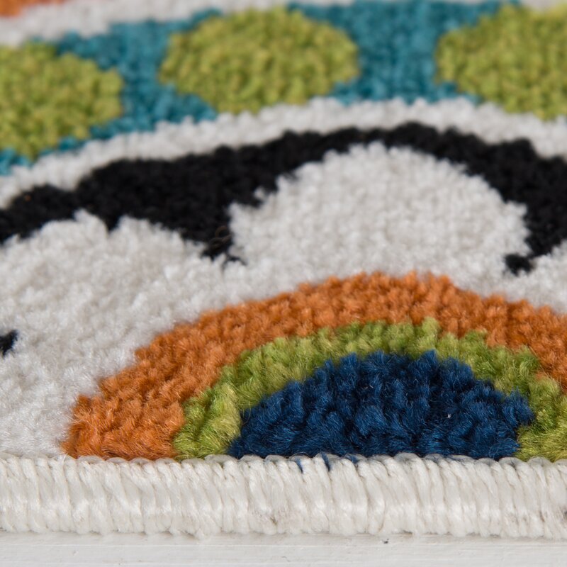 Tinsman Floral Area Rug - 5' x7' 3"- #22TRUG