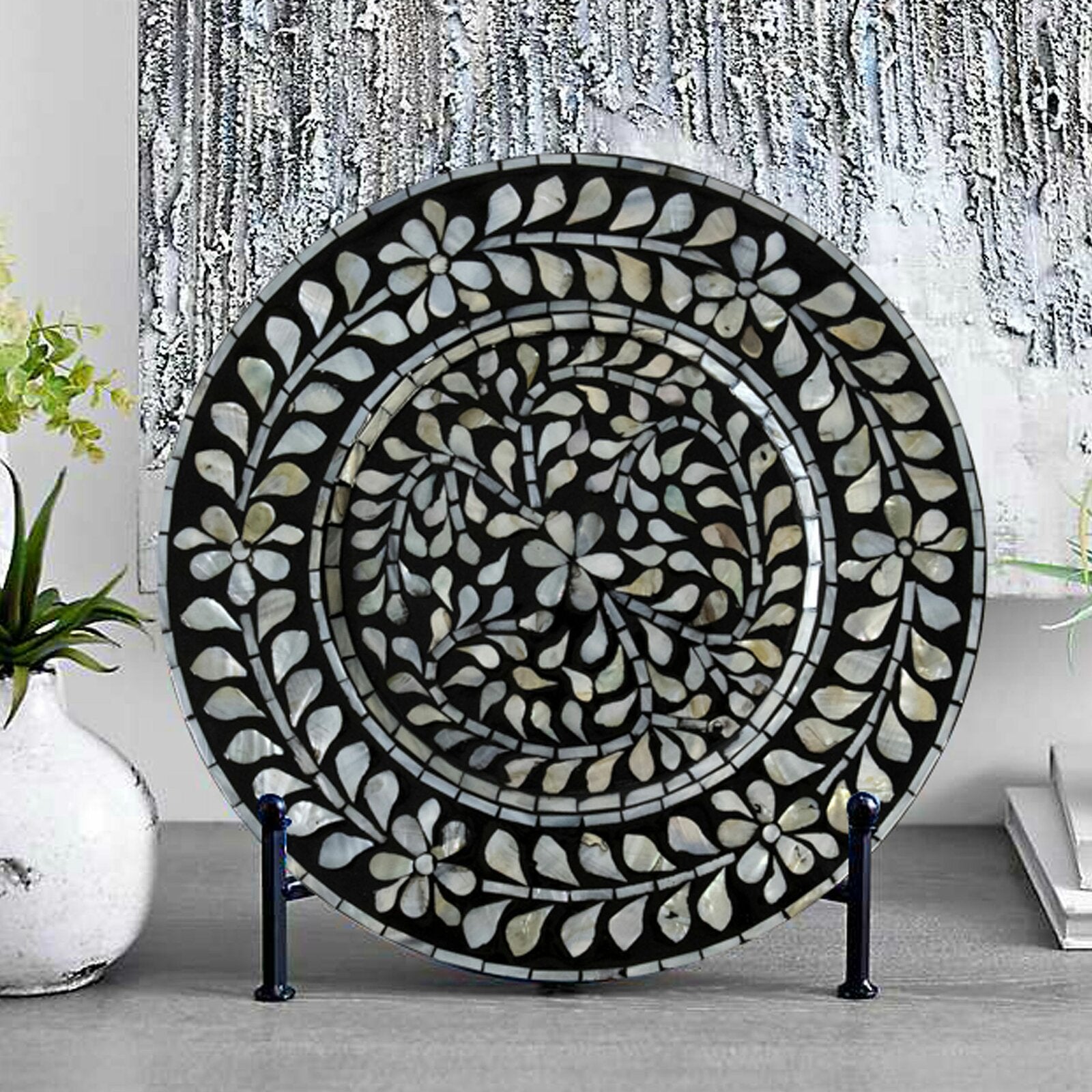 Black Vershire 2 Piece Charger Set (Set of 2)