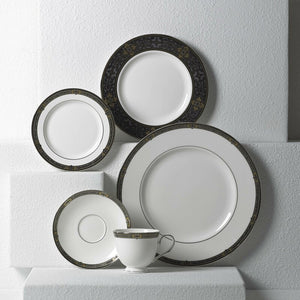 Vintage Jewel Dinnerware Setting, Service for 5 7011