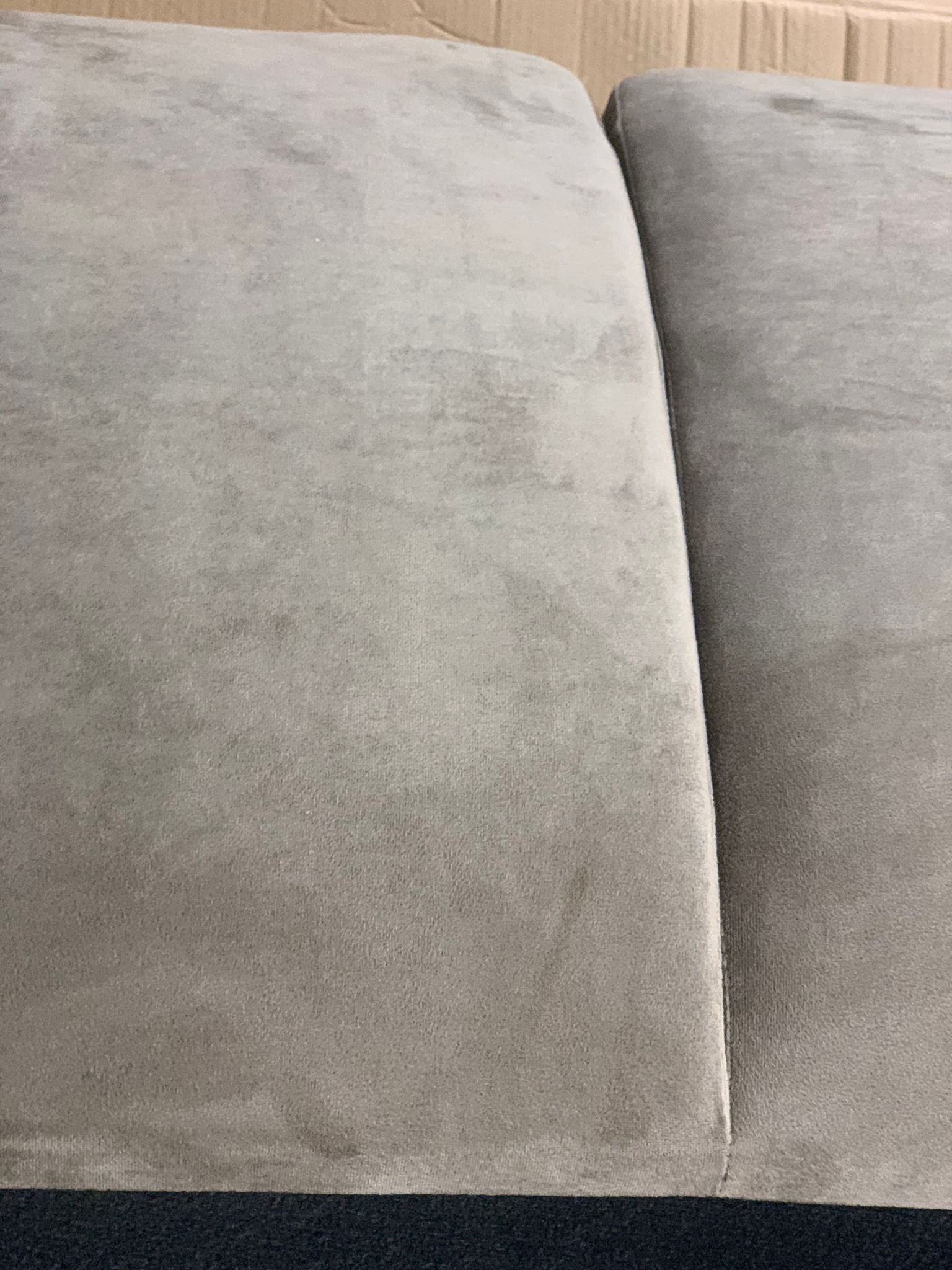 Abisan 80.5'' Flared Arm Curved Sofa CYB829