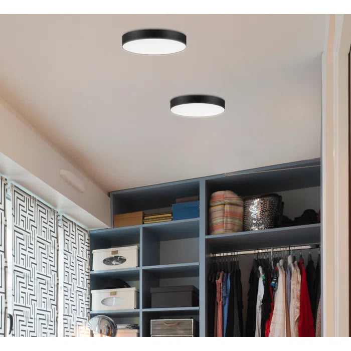 0.75" H x 5" W x 5" D Warrenton 1 - Light Simple Circle LED Flush Mount