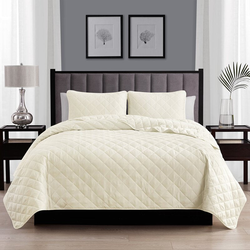 Wayfair Basics® Reversible Quilt Set, Twin/Twin XL Quilt + 1 Twin Sham