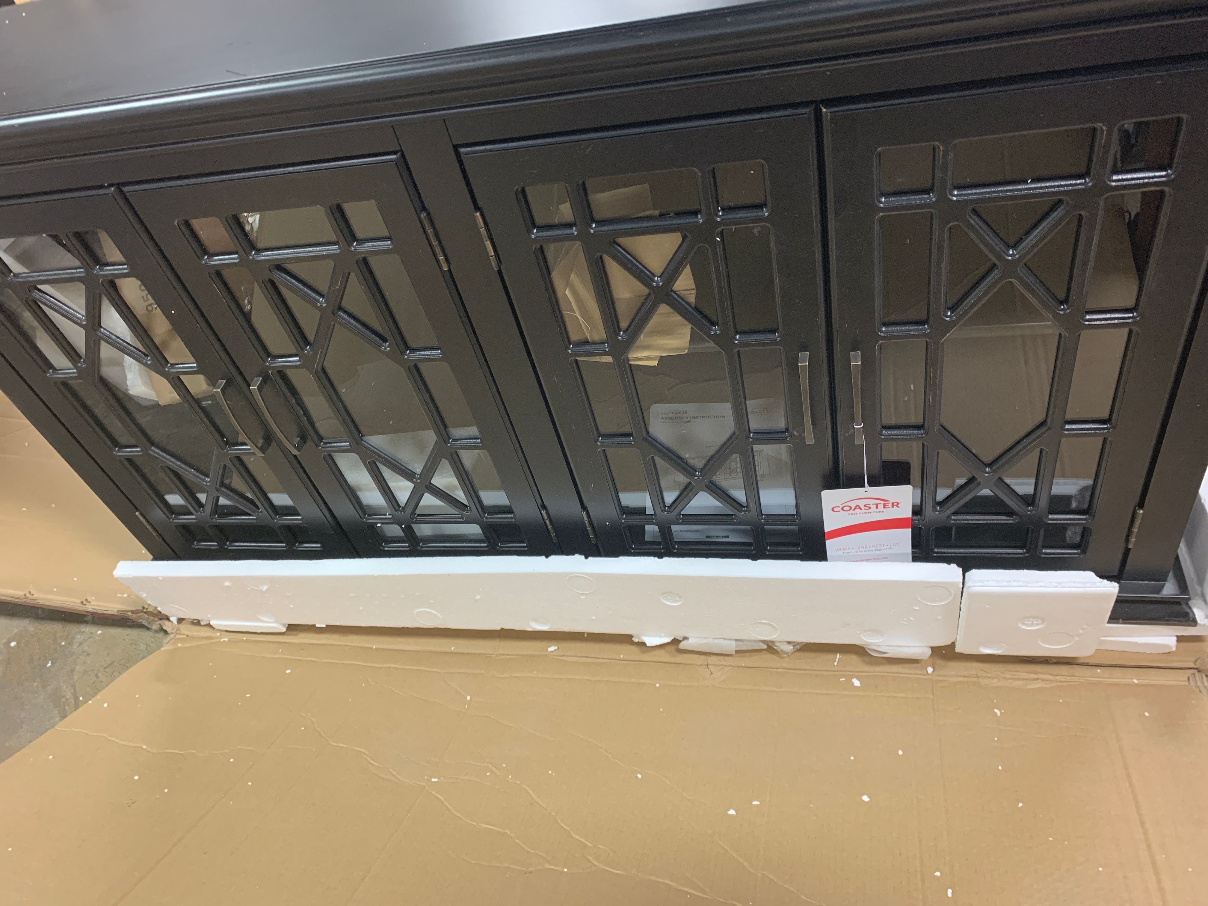 BLACK TRANSITIONAL 4 DOOR GLASS ACCENT CABINET 950639CO pt1279