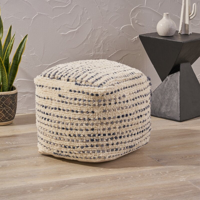 Wynsum Tufted Pouf EJ829