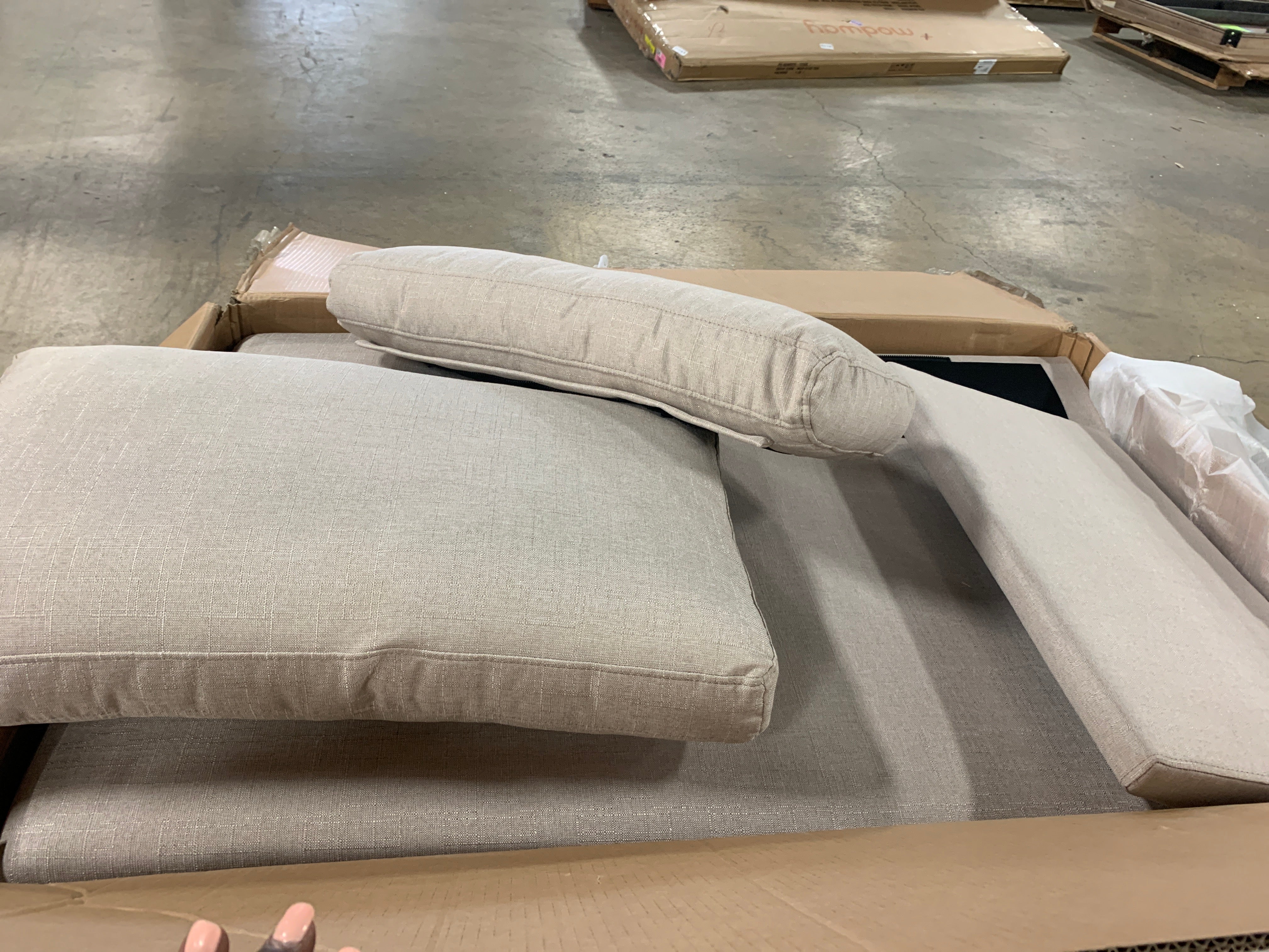 Modern Large Linen Fabric Sectional Sofa, L-Shape Couch with Extra Wide Chaise Lounge (Beige)