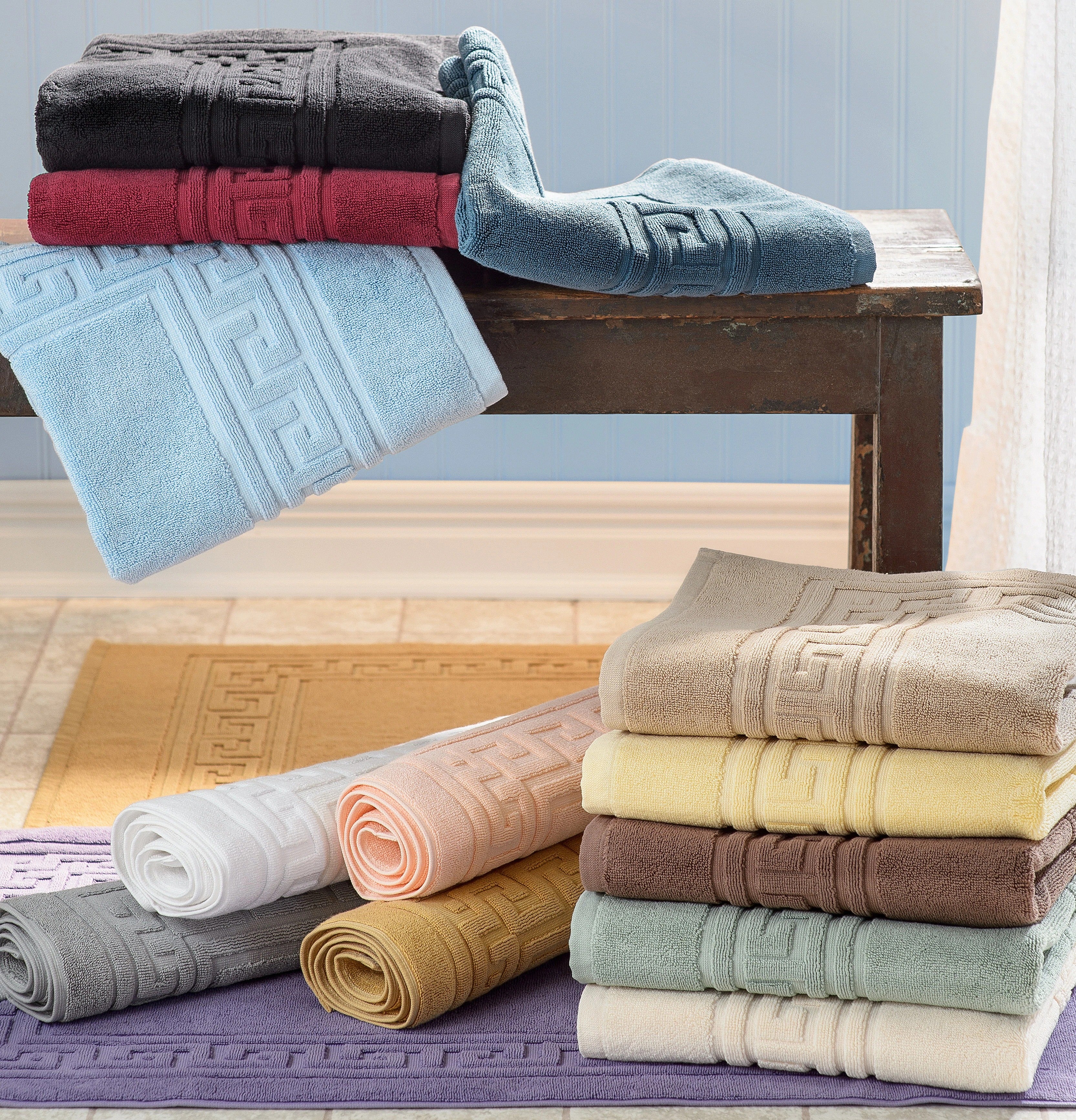 100% Cotton Highly-Absorbent Greek Key Border Solid 2-Piece Bath Mat Set 22" X 35"