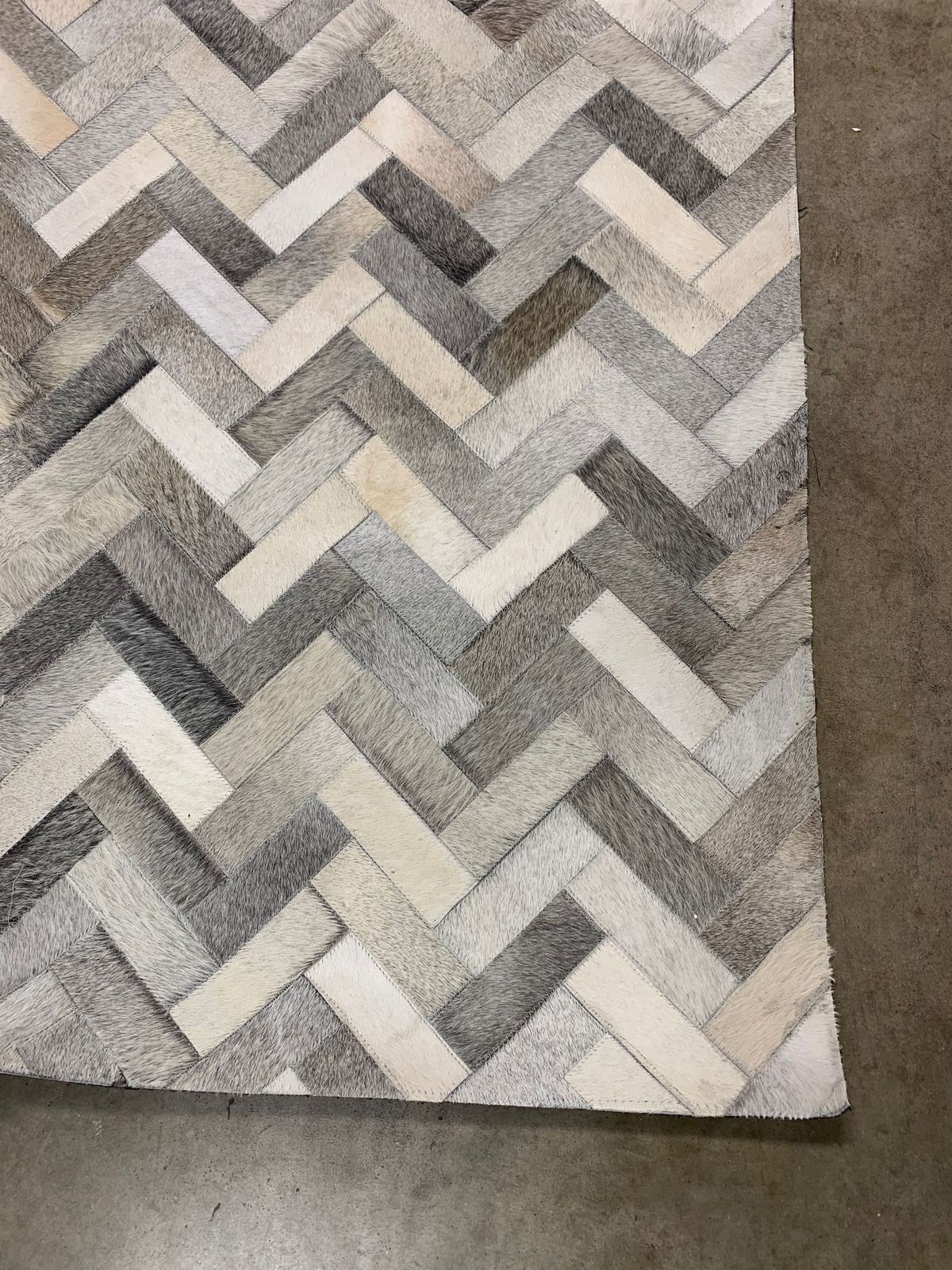 Bashian Santa Fe Area Rug ERUG300