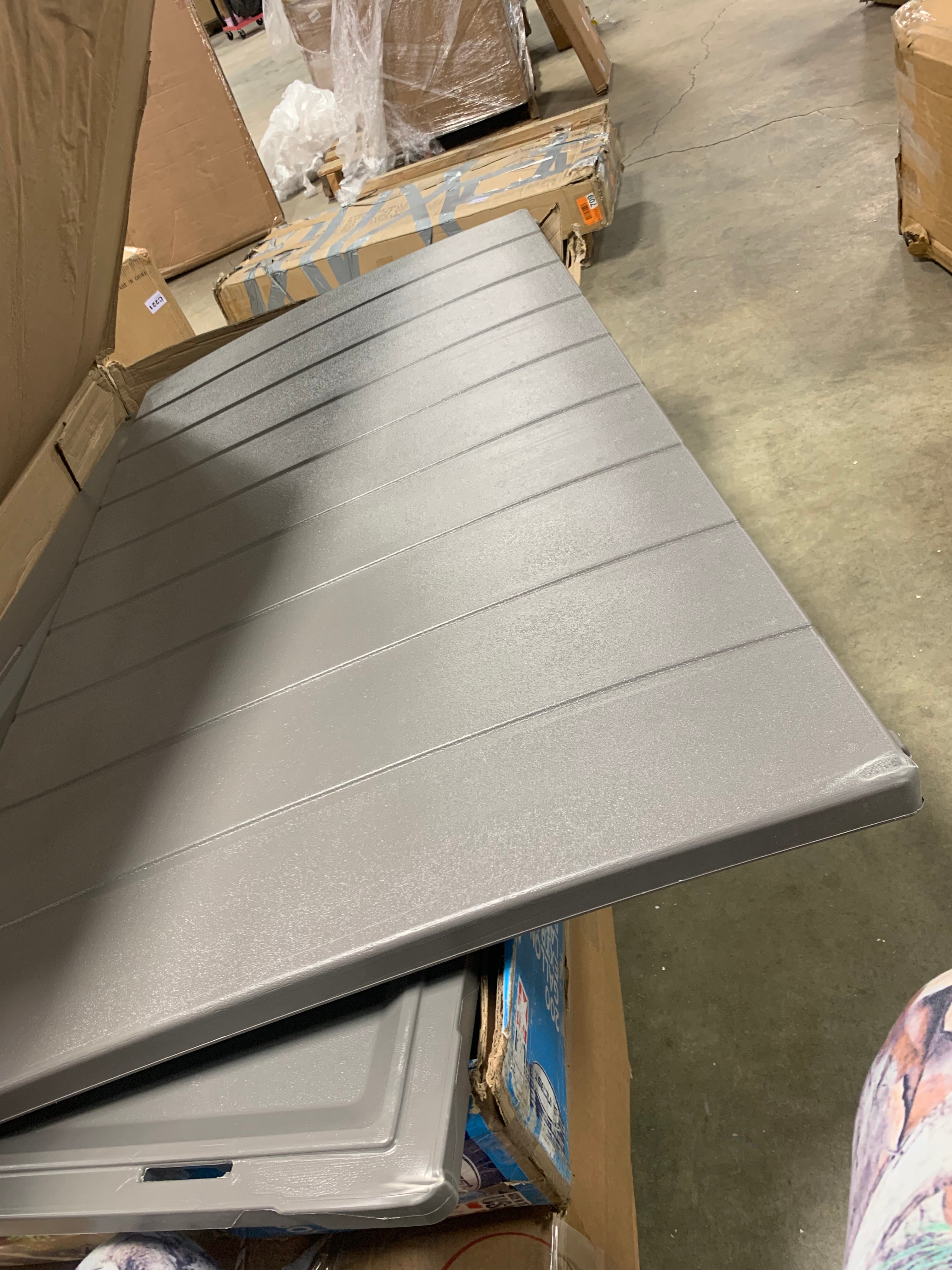 200 Gal. Resin Deck Box