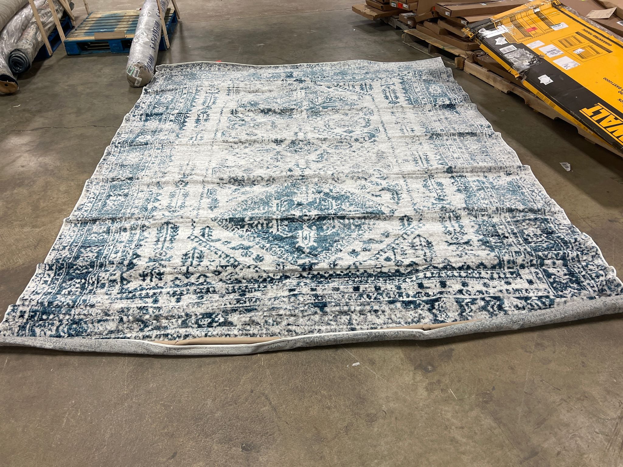 9' x 12' Monte Carlo Rug