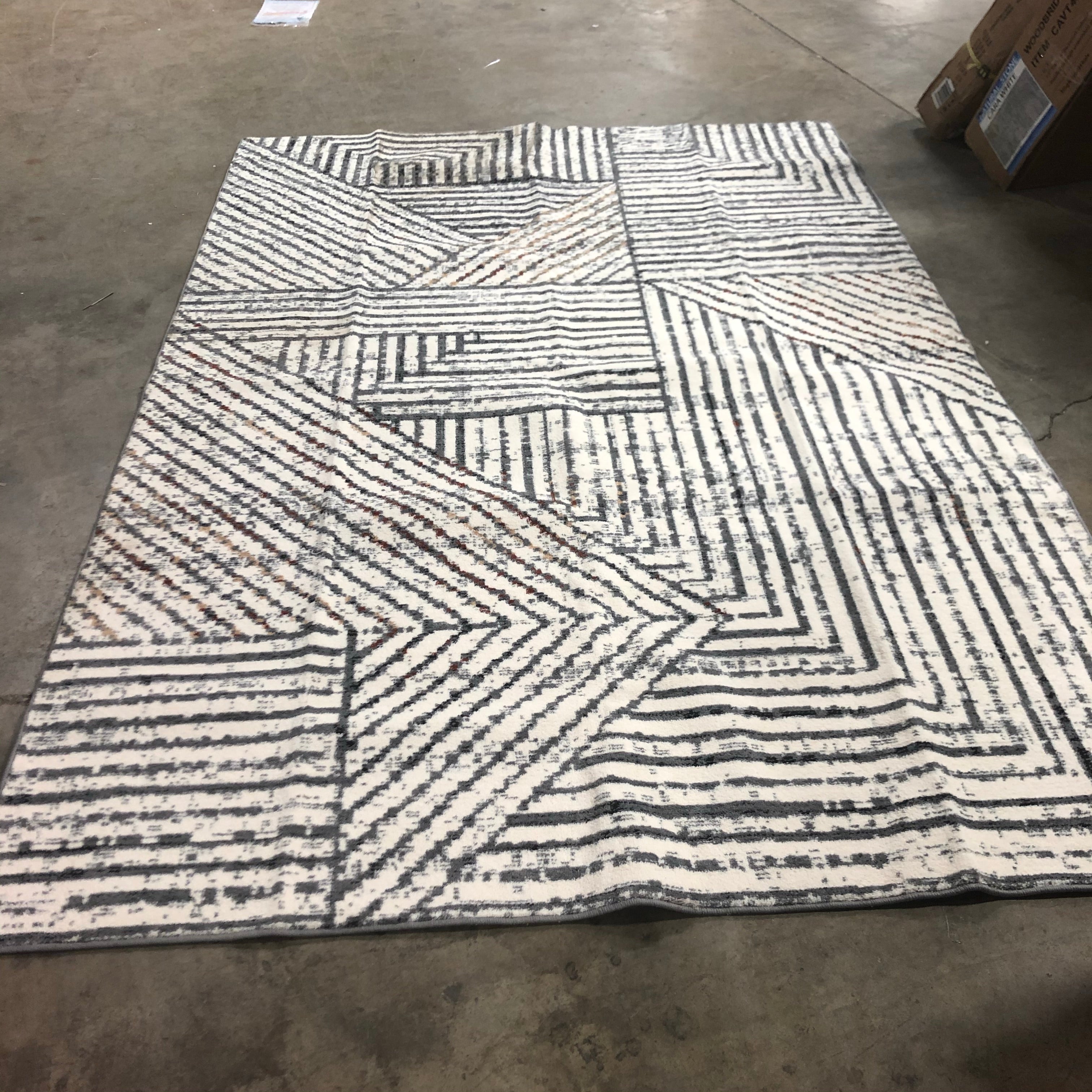 6'x9' Montalto Geometric Tufted Gray Area Rug CG1619