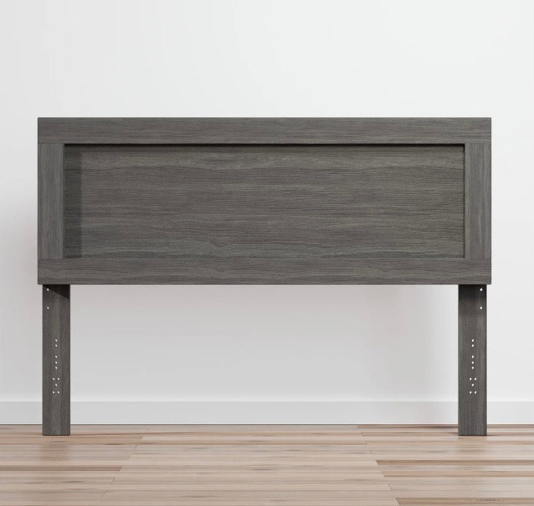 (Full) Aianna Panel Headboard CG1842