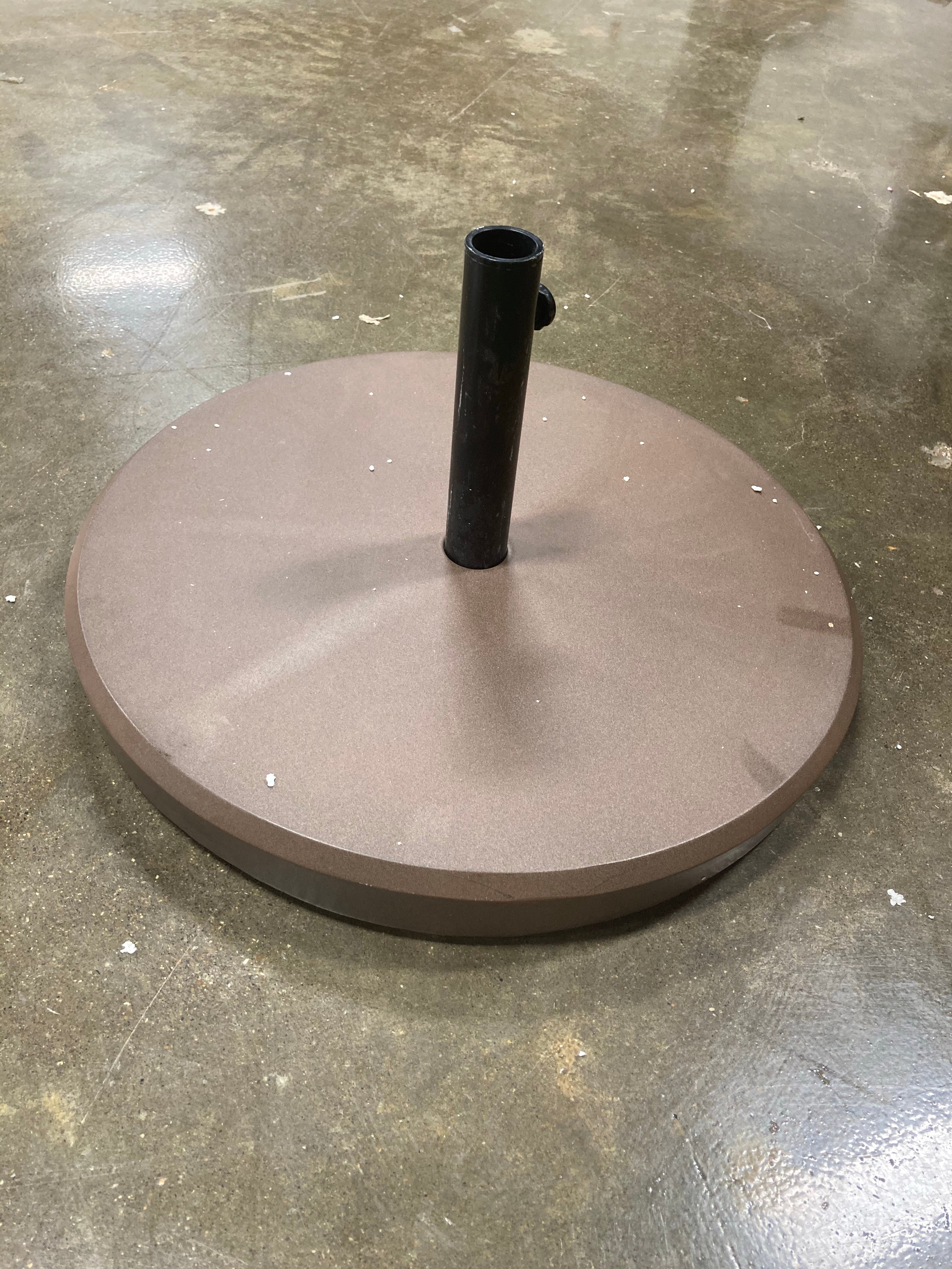 75 Pound 24" Poly Resin Umbrella Base (#K3840)