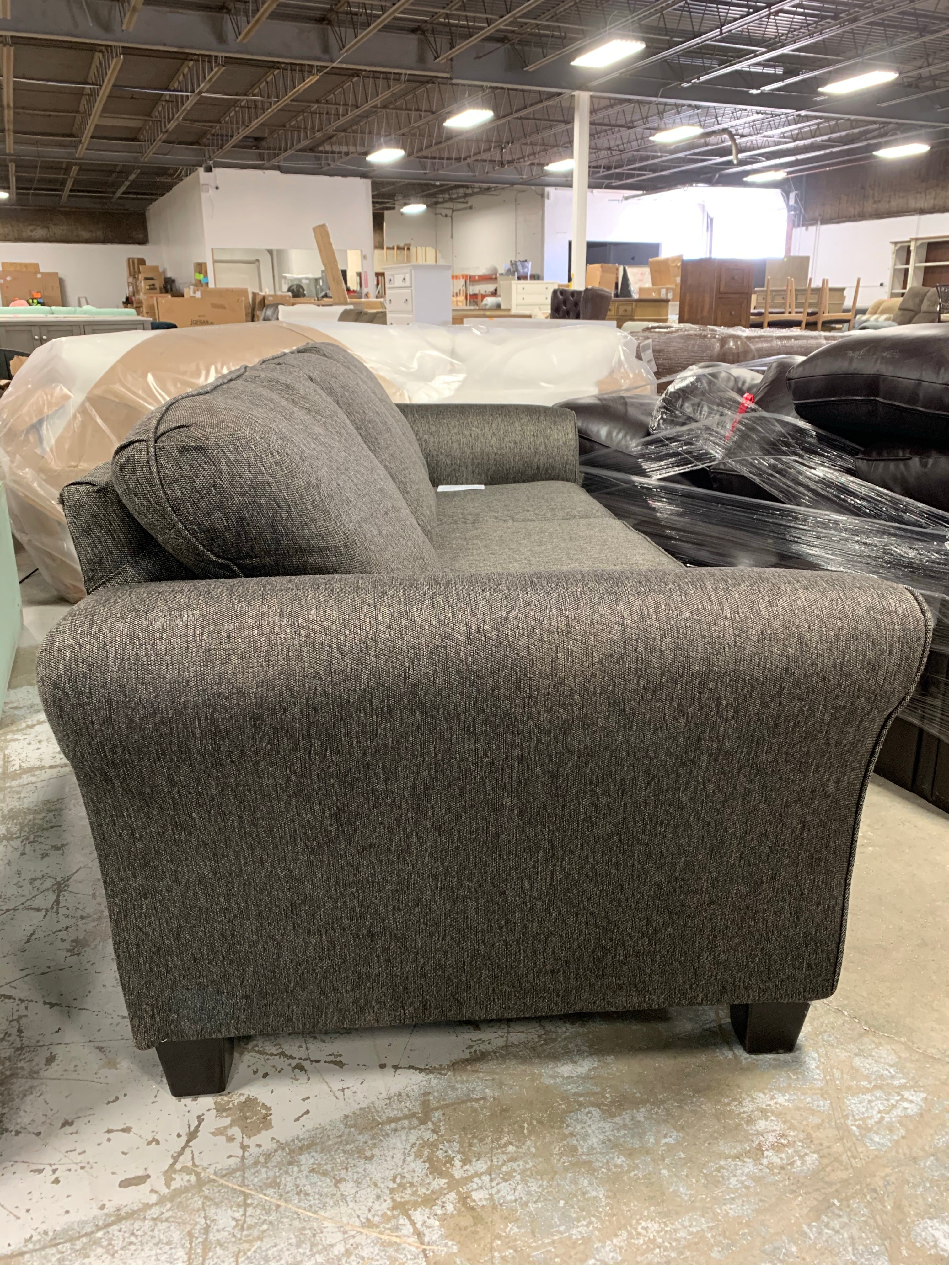 Westbrook 87" Round Arms Sofa