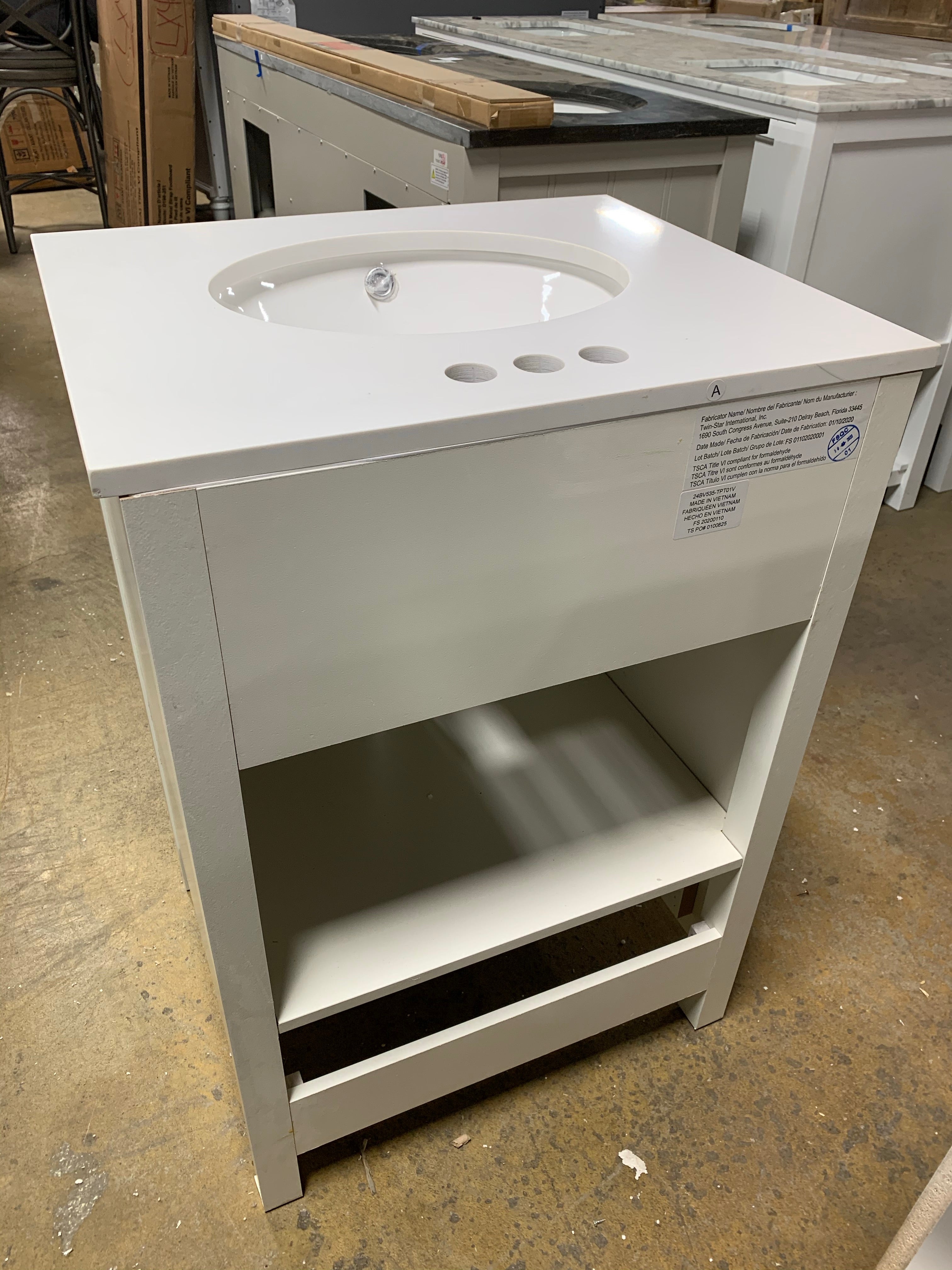 24" White Single Bathroom Vanity