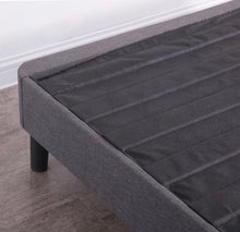 Load image into Gallery viewer, (King) Ryland Platform Bed CG936
