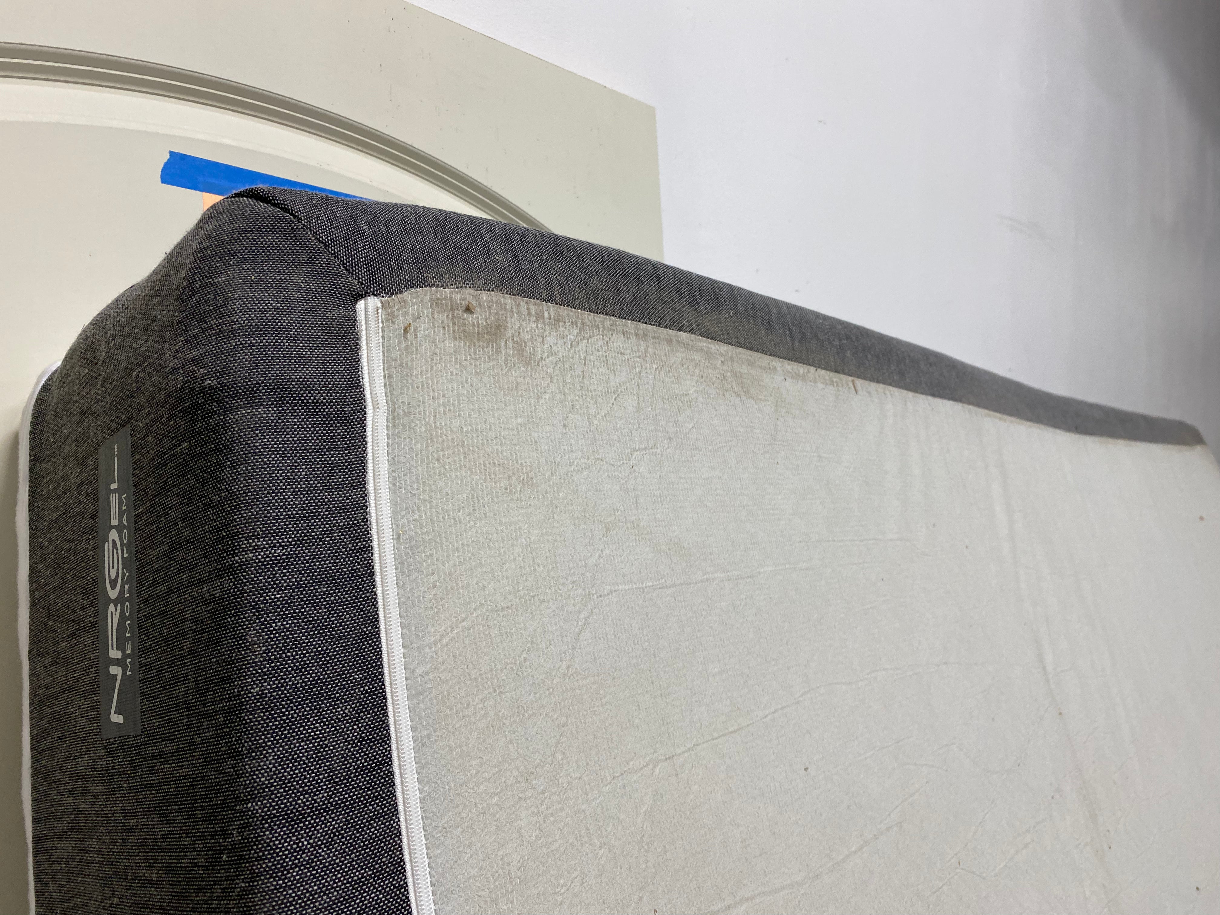 Comforpedic Loft From Beautyrest 12'' Medium Gel Memory Foam Mattress, King (As Is)
