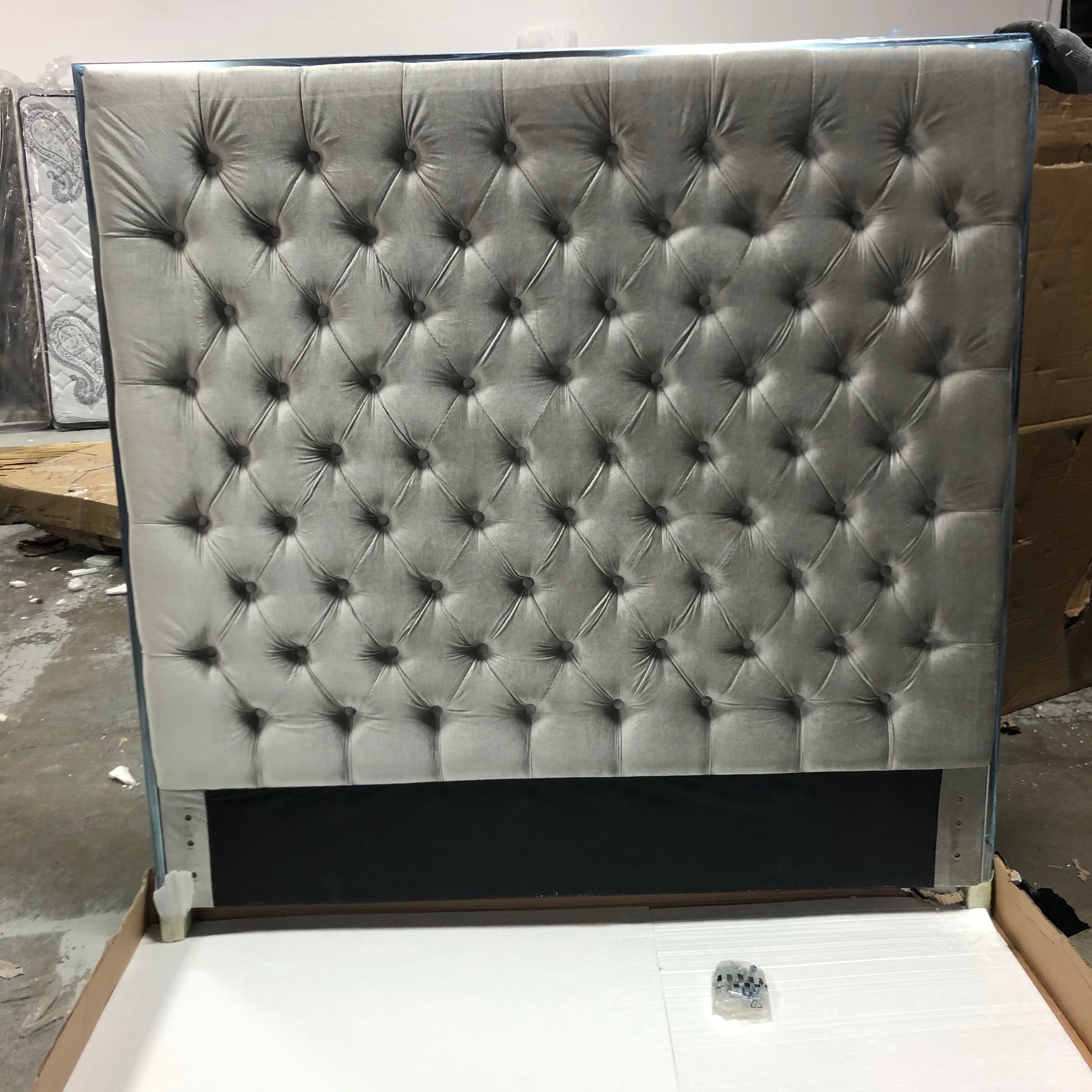 (Queen) Oldbury Velvet Headboard
