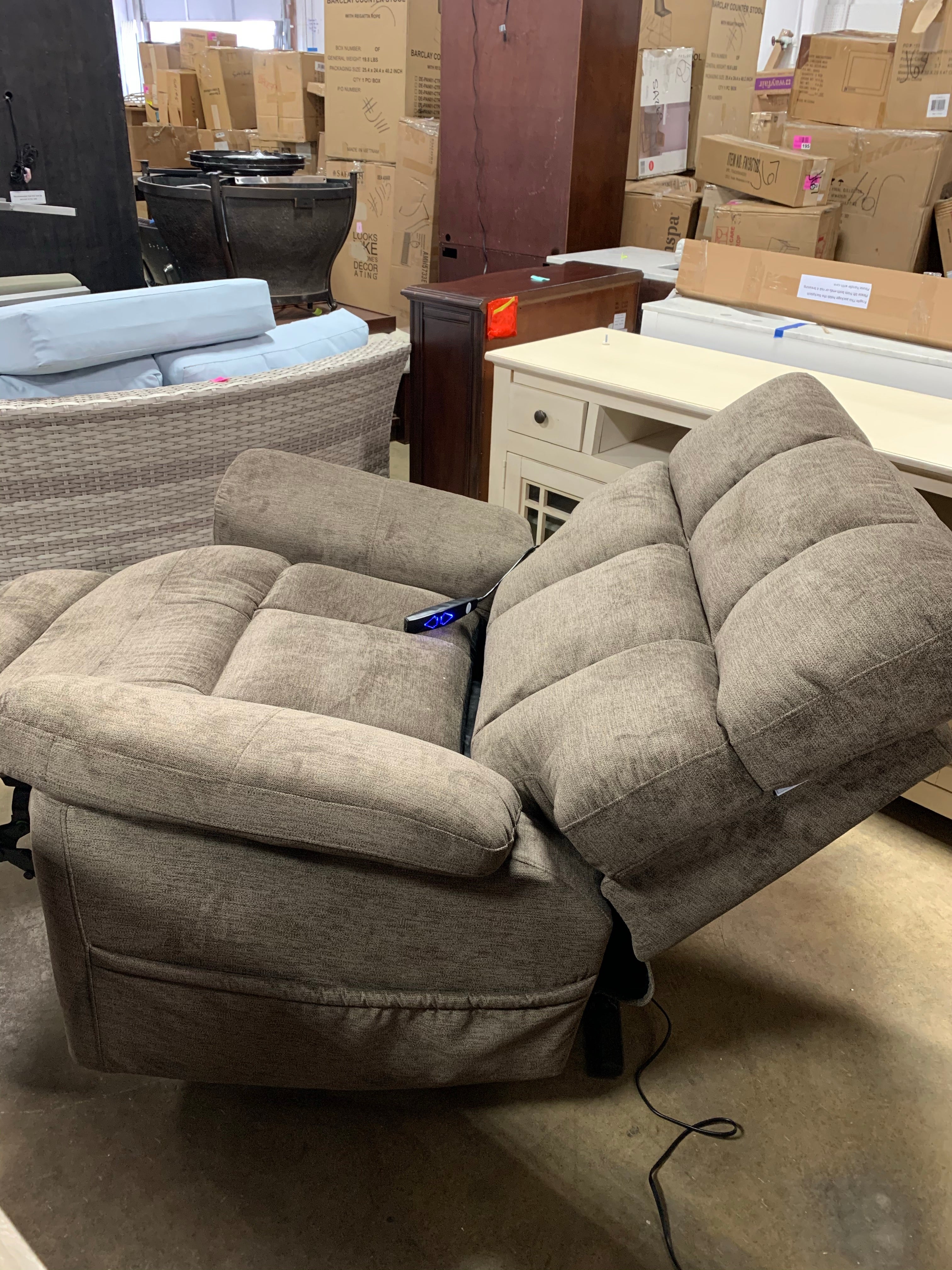 Comfort Lift Harrison Recliner