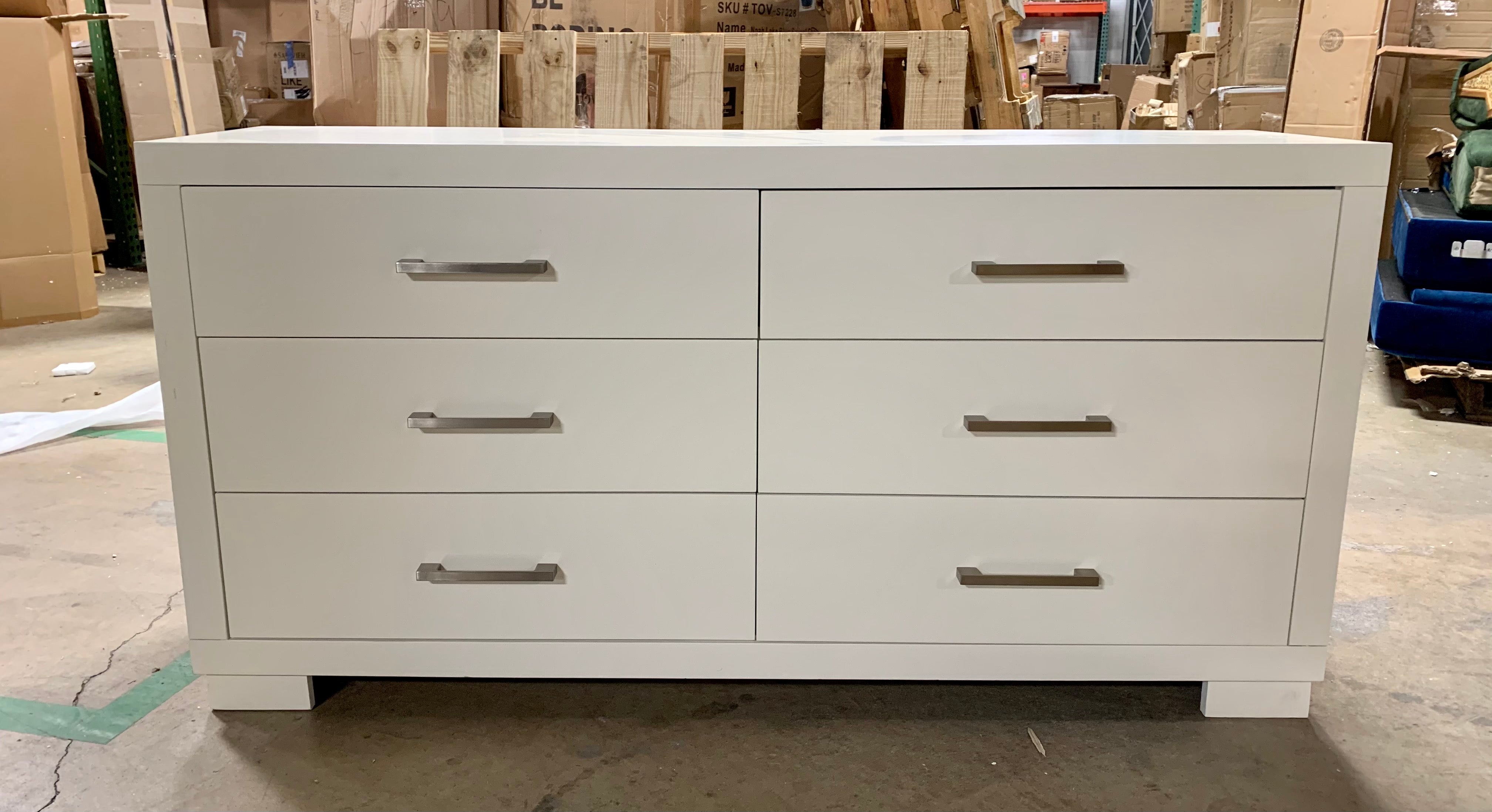 Coastal Fine Furniture "Jessica" 6 Drawer Double Dresser