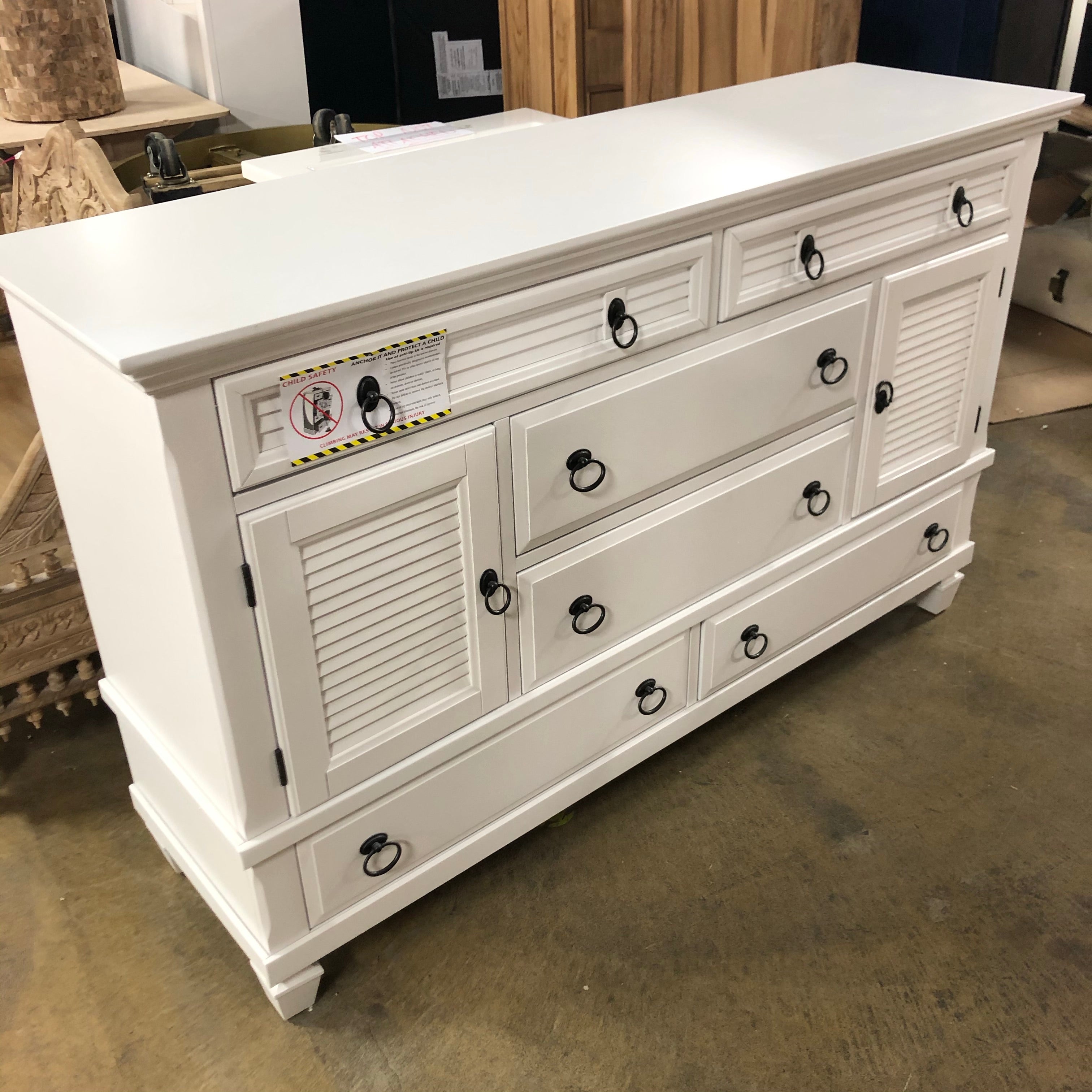 Winchester 2 Cabinet & 6 Drawer Dresser