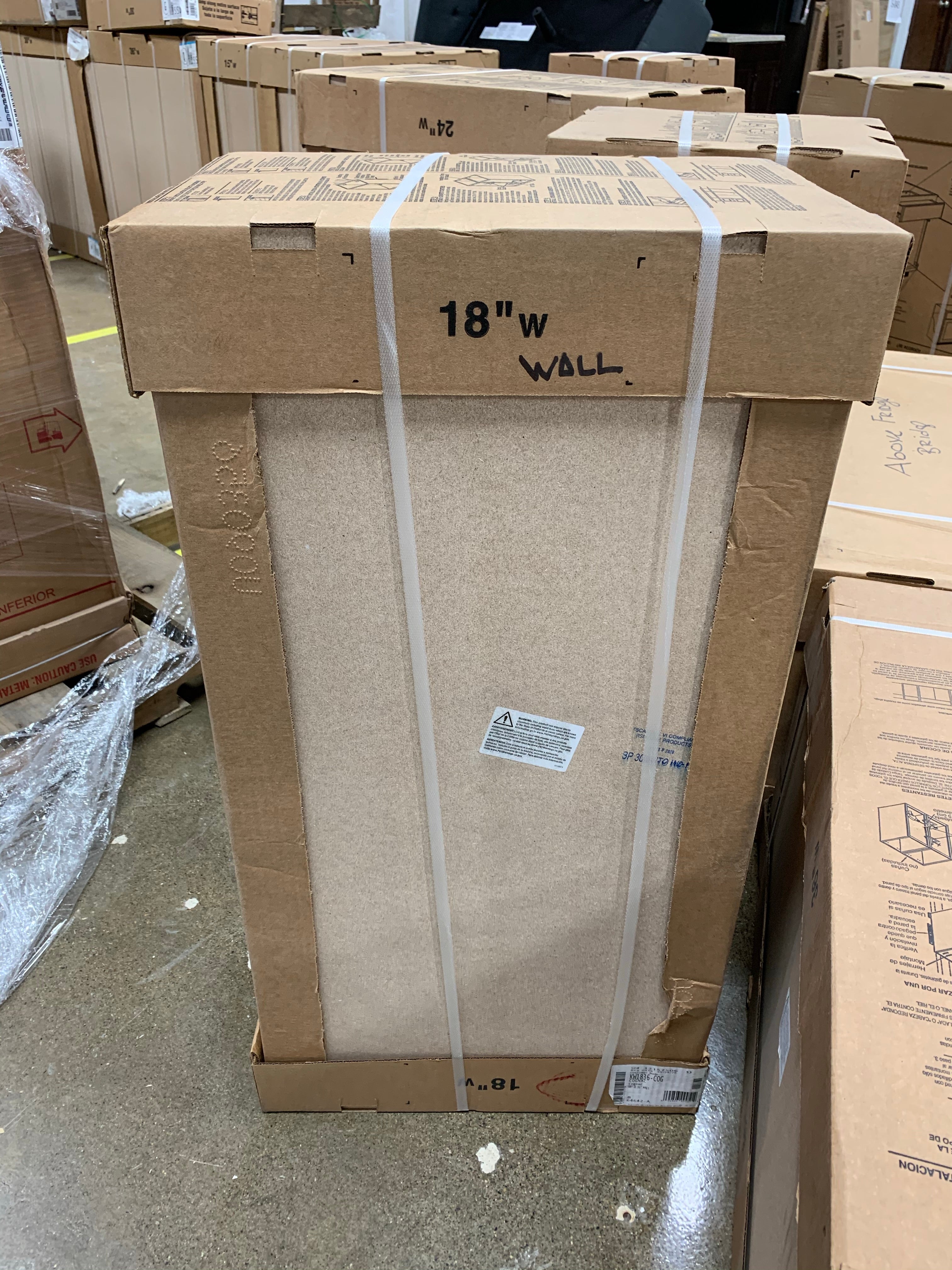 Hampton Bay Wall (Uppers ONLY) Kitchen Cabinets in Cognac (Lot of 6 + BONUS Base Cabinet) - EJ001